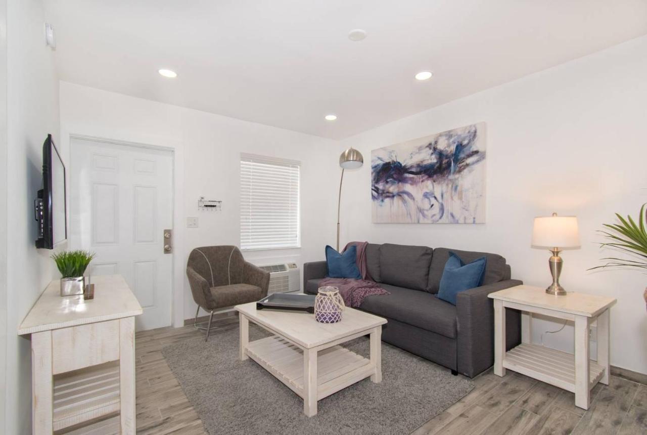 Lovely 1Br W Parking Space & Walk To The Beach #7 Χόλιγουντ Εξωτερικό φωτογραφία