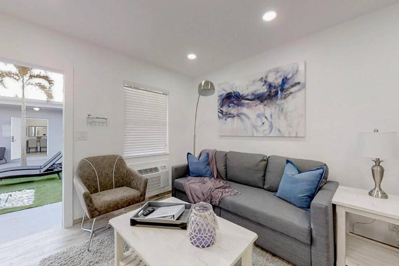 Lovely 1Br W Parking Space & Walk To The Beach #7 Χόλιγουντ Εξωτερικό φωτογραφία