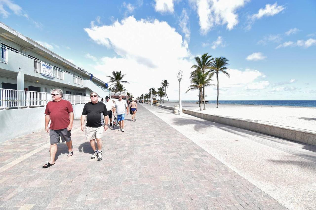 Lovely 1Br W Parking Space & Walk To The Beach #7 Χόλιγουντ Εξωτερικό φωτογραφία