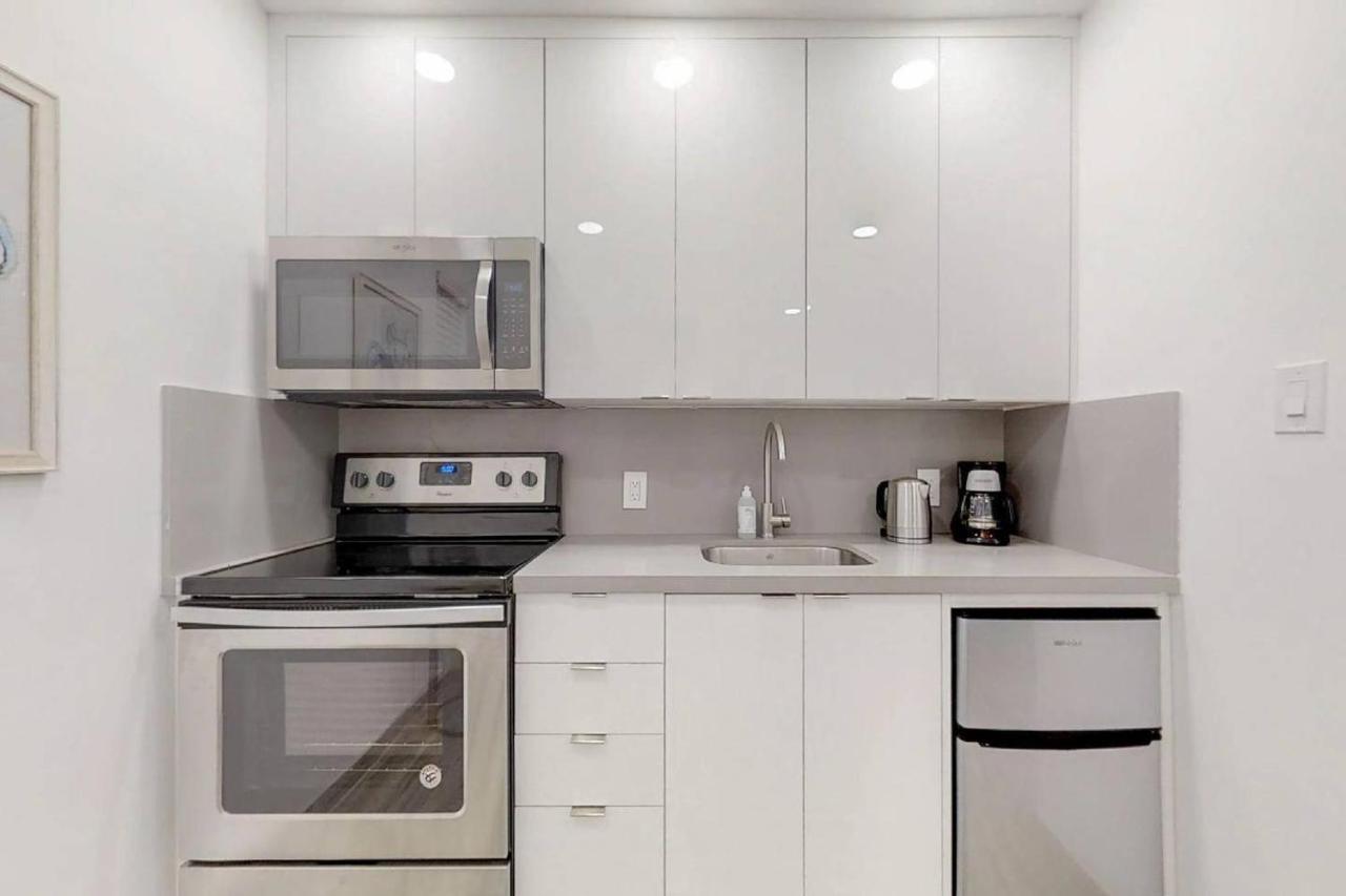 Lovely 1Br W Parking Space & Walk To The Beach #7 Χόλιγουντ Εξωτερικό φωτογραφία